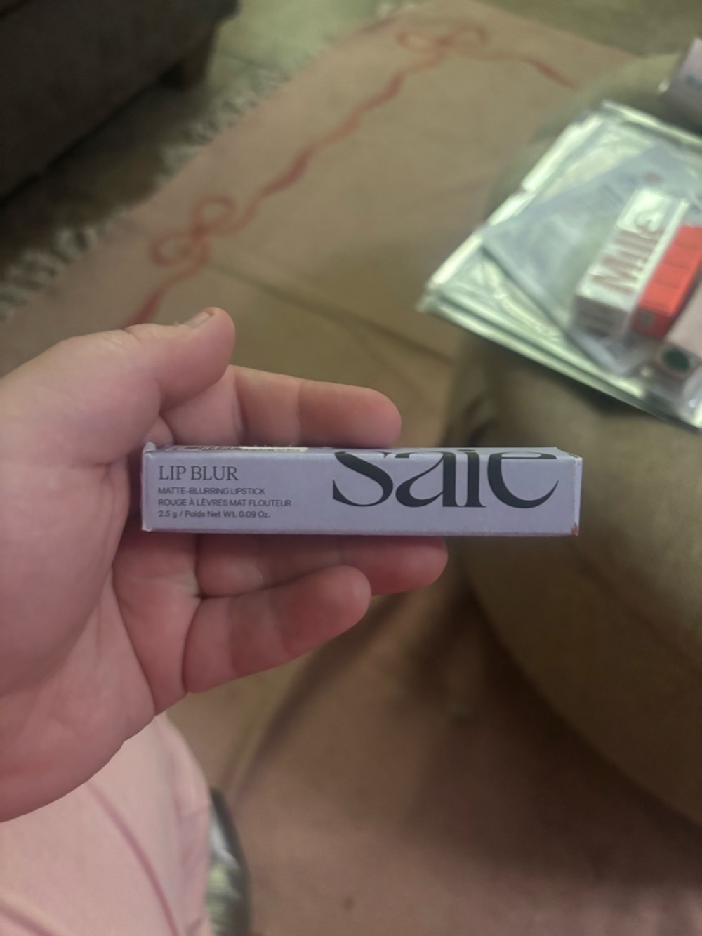 Lip Blur Matte-Blurring Lipstick in Light Pink